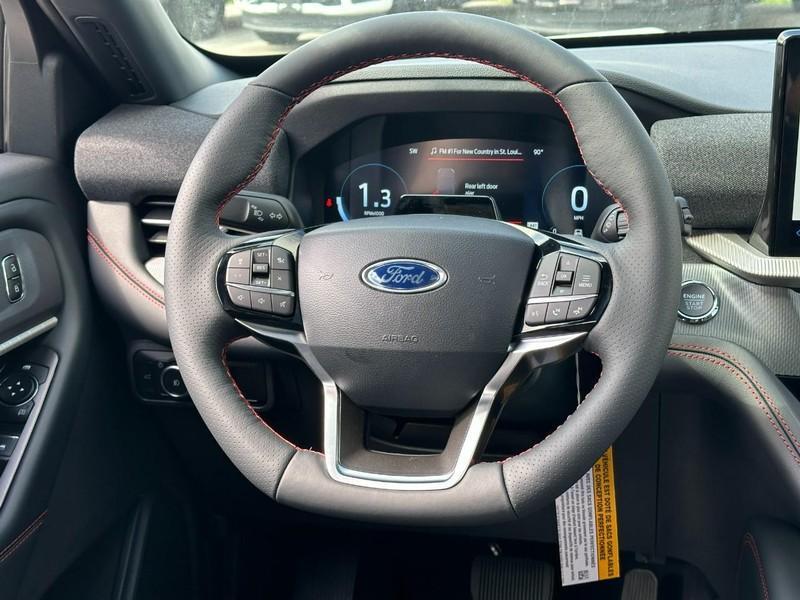 new 2025 Ford Explorer car, priced at $45,993