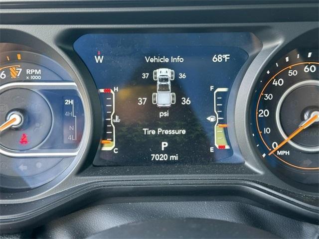 used 2024 Jeep Gladiator car, priced at $48,500