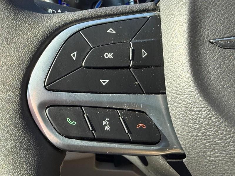 used 2024 Chrysler Pacifica car, priced at $27,000