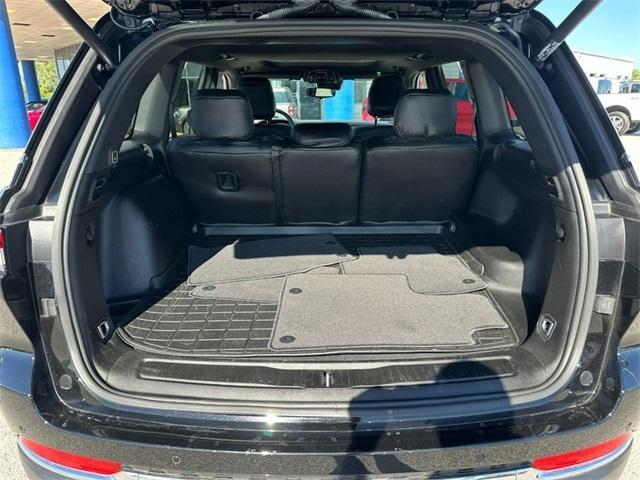 used 2024 Jeep Grand Cherokee car, priced at $34,000