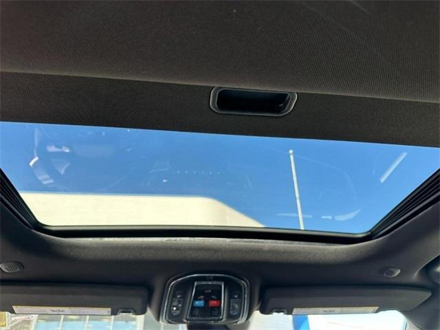 used 2024 Jeep Grand Cherokee car, priced at $34,000