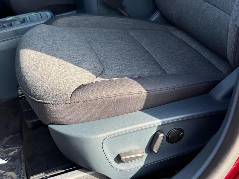 new 2025 Ford Maverick car, priced at $35,942