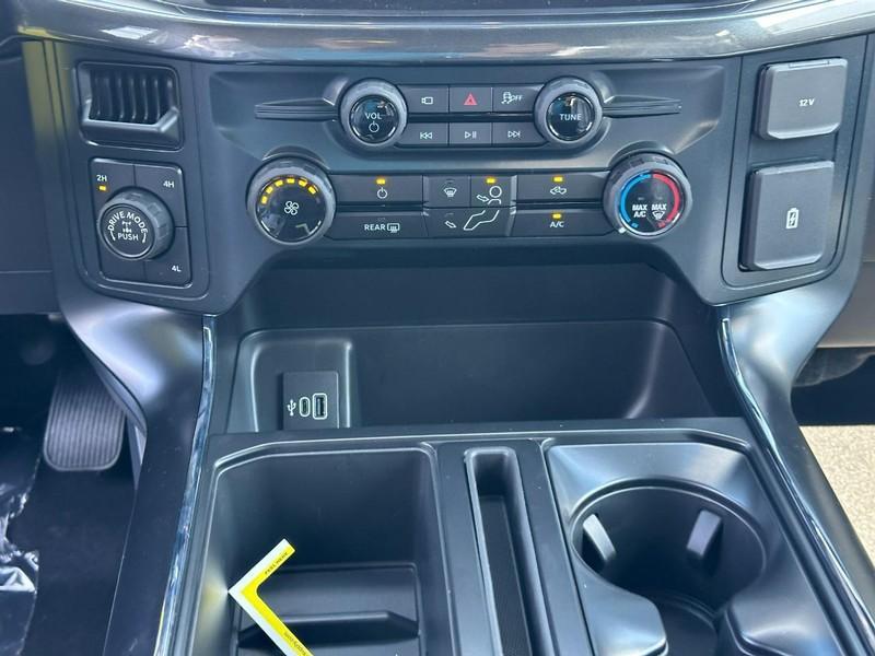 new 2025 Ford F-150 car, priced at $45,962