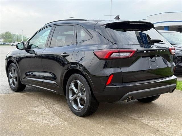used 2024 Ford Escape car, priced at $25,000