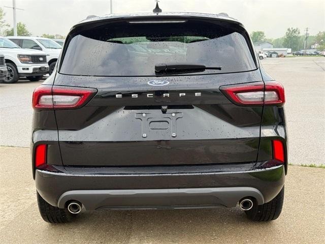 used 2024 Ford Escape car, priced at $25,000