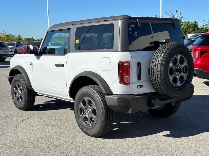 new 2024 Ford Bronco car, priced at $37,015