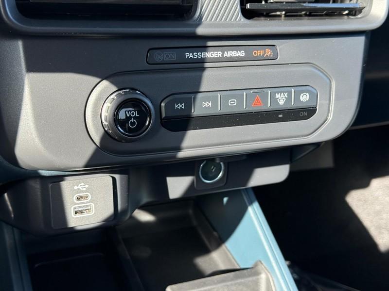 new 2025 Ford Maverick car, priced at $29,259