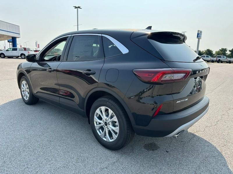 new 2024 Ford Escape car, priced at $25,535