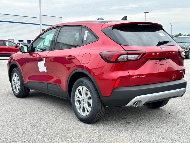 new 2025 Ford Escape car, priced at $29,287