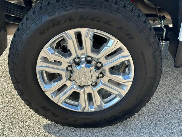 used 2022 GMC Sierra 2500 car, priced at $69,500