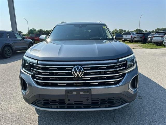 used 2024 Volkswagen Atlas car, priced at $36,500