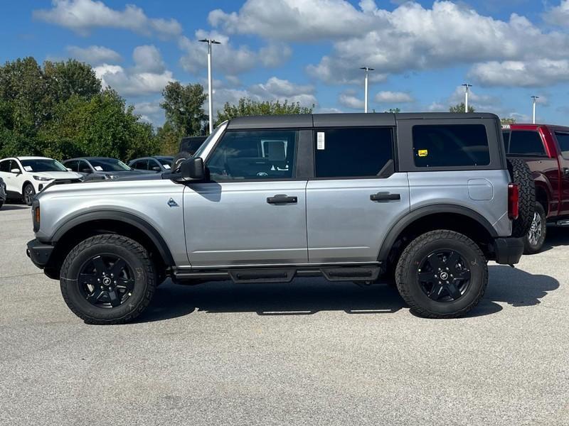 new 2024 Ford Bronco car, priced at $48,880