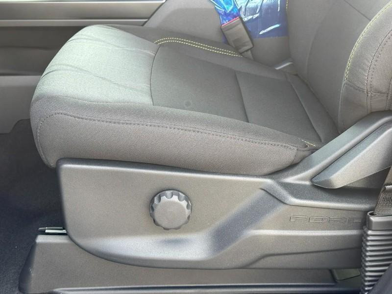 new 2025 Ford F-150 car, priced at $44,376
