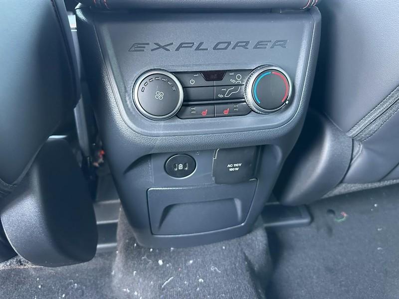 new 2025 Ford Explorer car, priced at $43,776