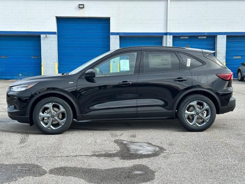 new 2025 Ford Escape car, priced at $31,288