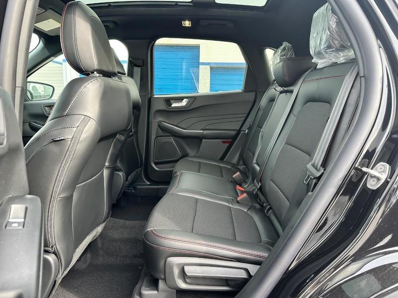 new 2025 Ford Escape car, priced at $31,288