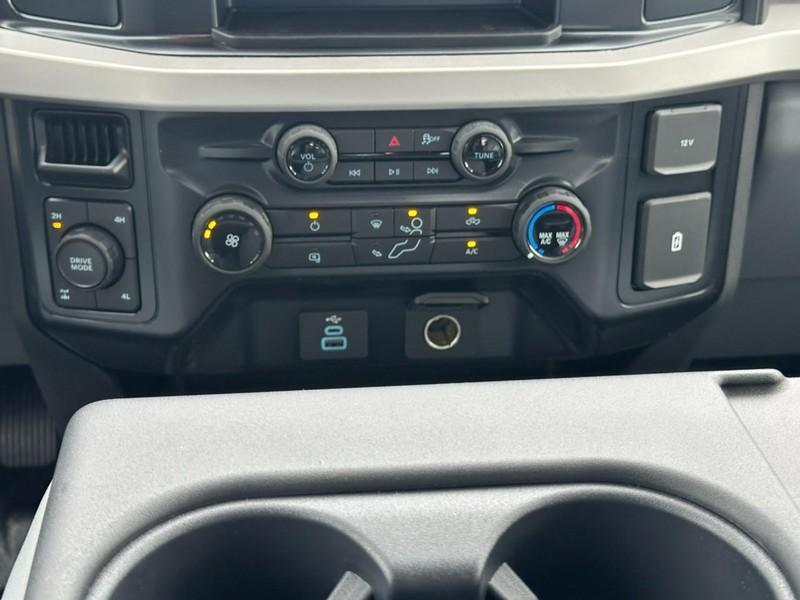 new 2025 Ford F-250 car, priced at $55,435