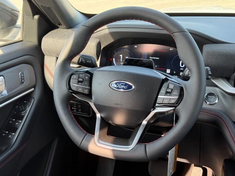 new 2025 Ford Explorer car, priced at $43,629
