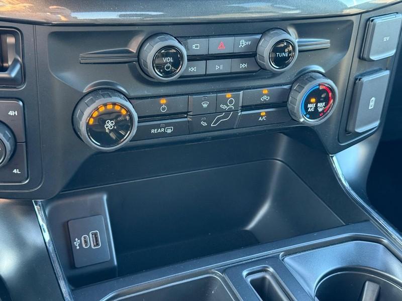new 2025 Ford F-150 car, priced at $44,653