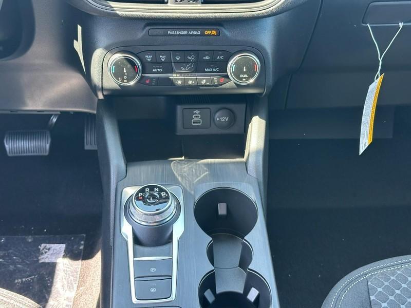 new 2025 Ford Escape car, priced at $27,381