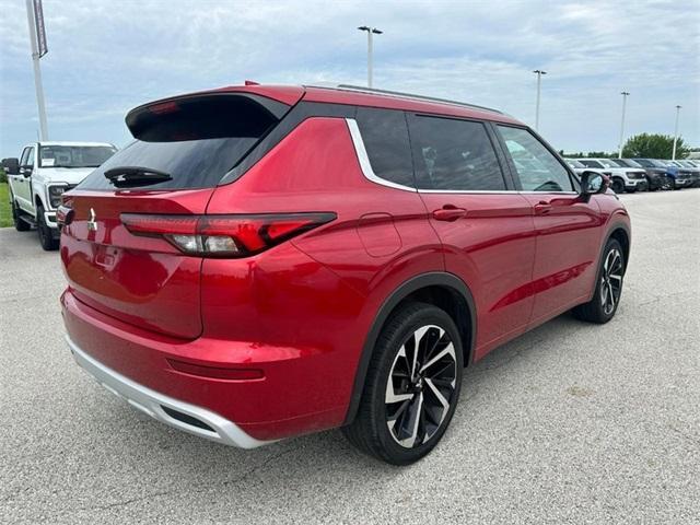 used 2023 Mitsubishi Outlander car, priced at $26,500