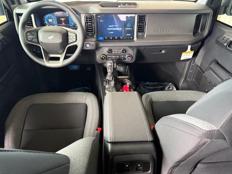 new 2025 Ford Bronco car, priced at $49,278