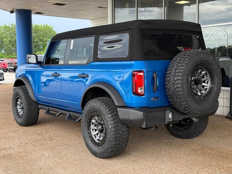 new 2025 Ford Bronco car, priced at $49,278