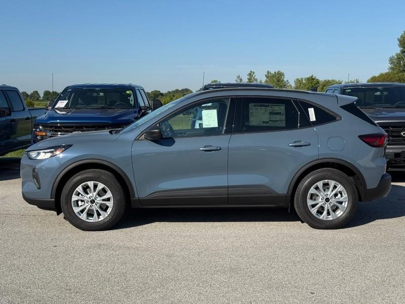 new 2025 Ford Escape car, priced at $28,197