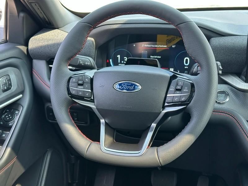 new 2025 Ford Explorer car, priced at $47,577