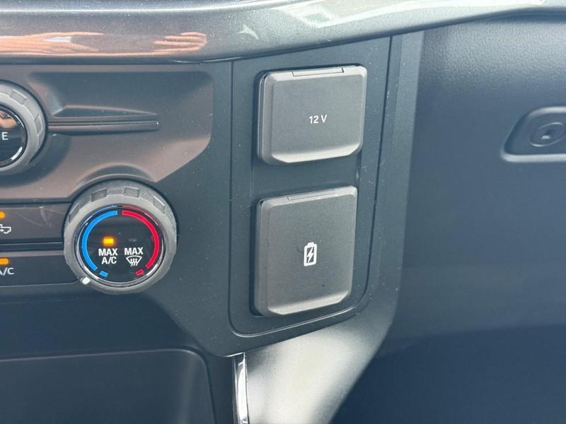 new 2025 Ford F-150 car, priced at $45,641