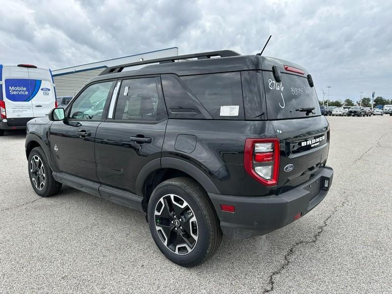 new 2024 Ford Bronco Sport car, priced at $30,802