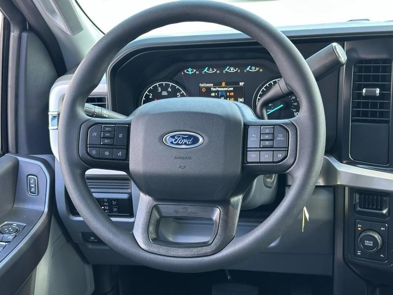 new 2025 Ford F-250 car, priced at $56,265