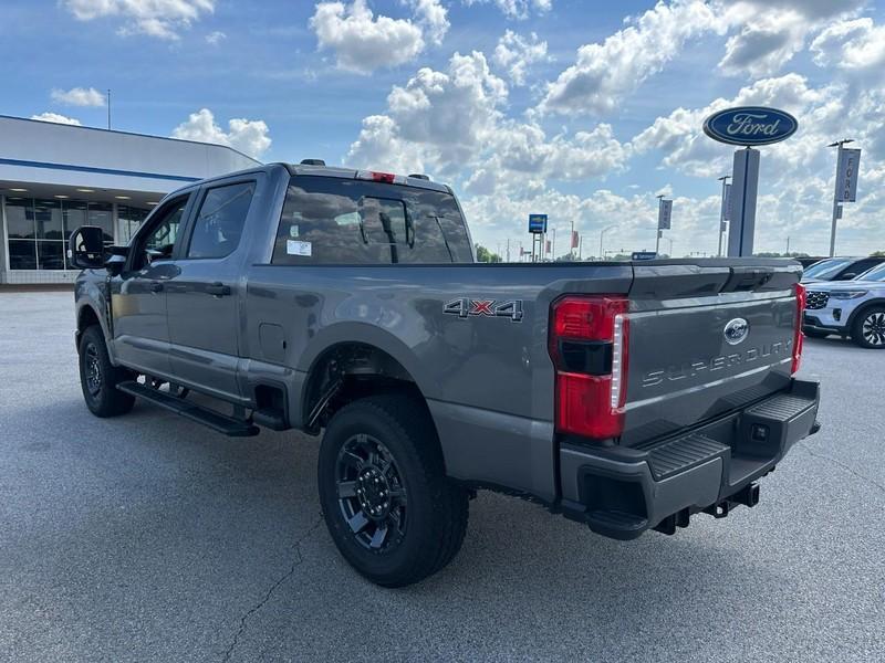 new 2025 Ford F-250 car, priced at $56,265