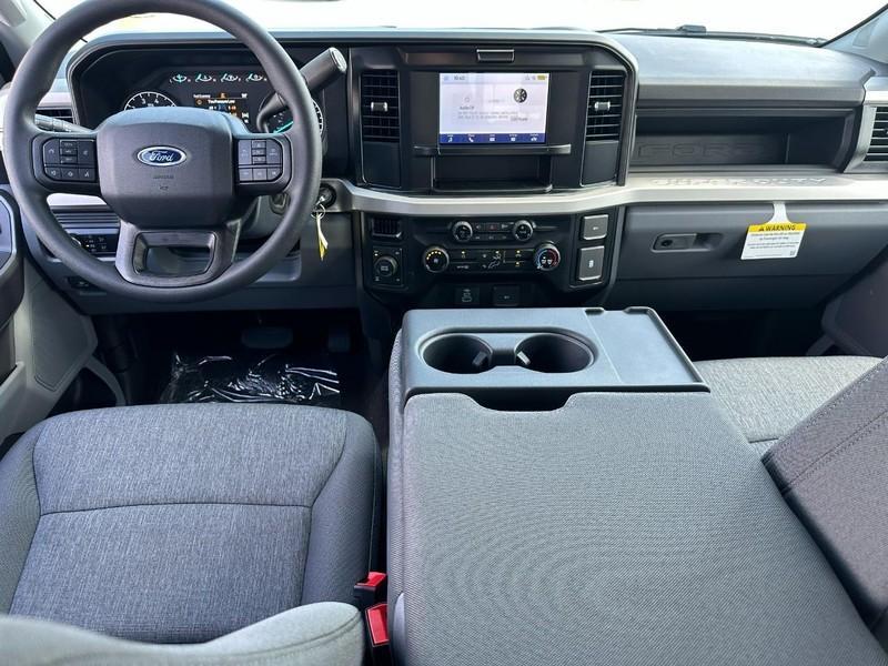 new 2025 Ford F-250 car, priced at $56,265