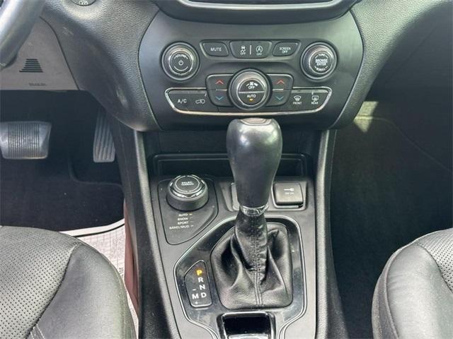 used 2019 Jeep Cherokee car, priced at $17,500