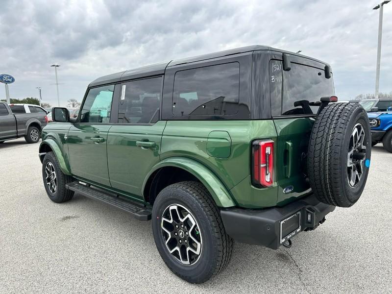 new 2024 Ford Bronco car, priced at $48,444