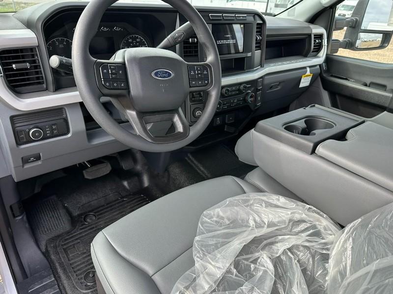 new 2024 Ford F-350 car, priced at $68,085