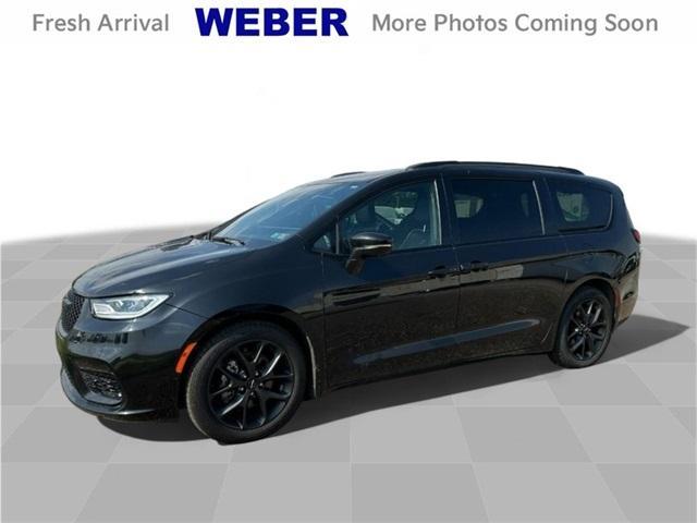 used 2022 Chrysler Pacifica car, priced at $29,988