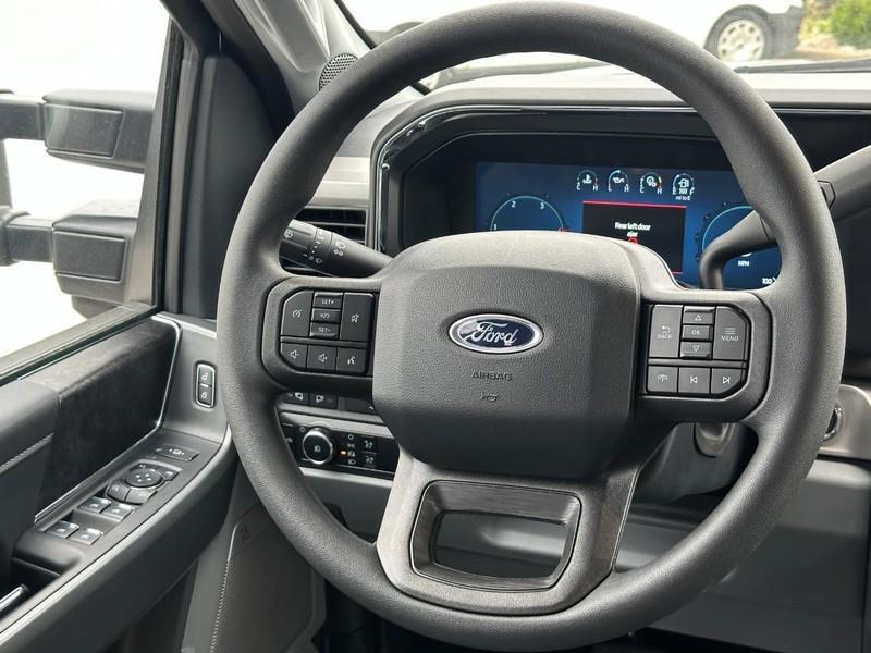 new 2024 Ford F-250 car, priced at $66,436