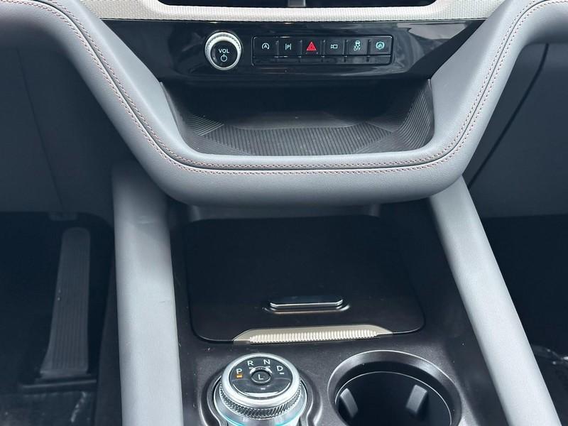 new 2025 Ford Explorer car, priced at $43,842