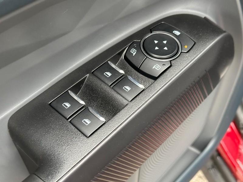 new 2025 Ford Maverick car, priced at $40,090