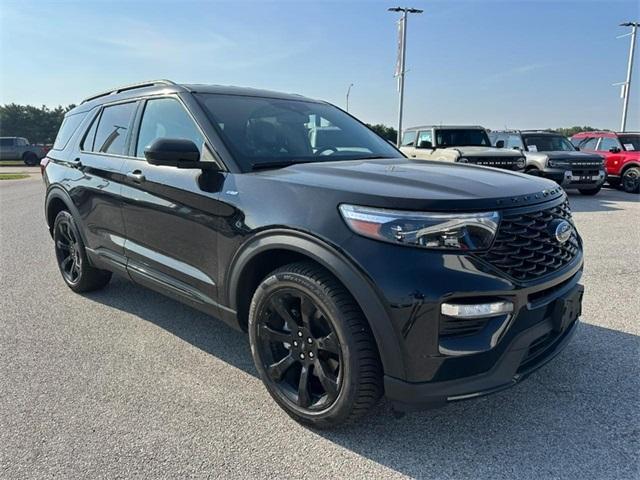 used 2022 Ford Explorer car, priced at $23,000