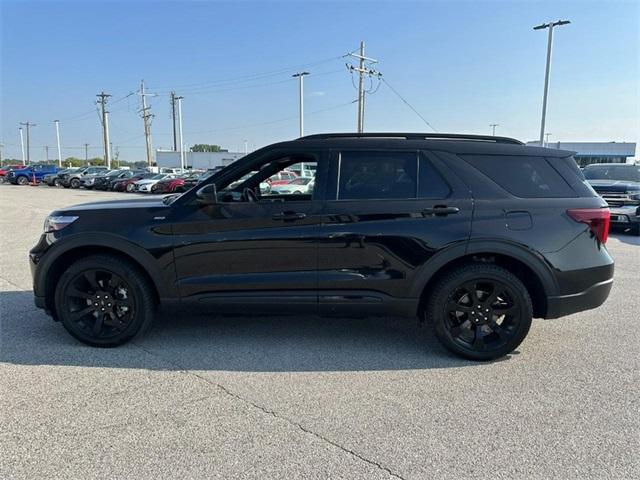 used 2022 Ford Explorer car, priced at $23,000