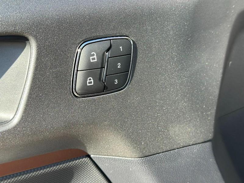 new 2025 Ford Bronco Sport car, priced at $33,593