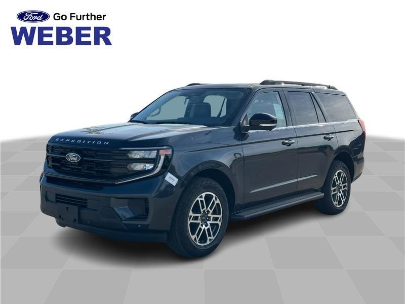 new 2025 Ford Expedition car, priced at $68,826