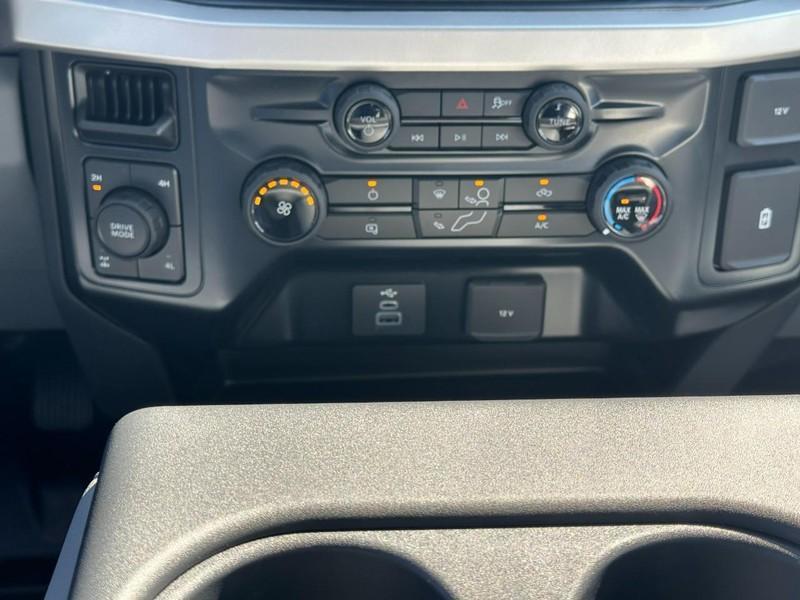 new 2025 Ford F-250 car, priced at $55,435