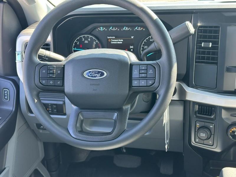 new 2025 Ford F-250 car, priced at $55,435