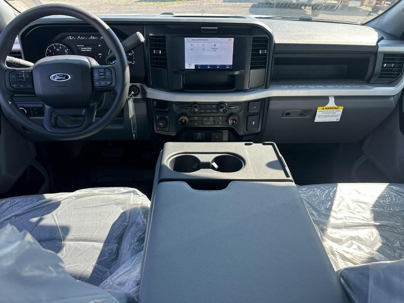 new 2025 Ford F-250 car, priced at $55,435