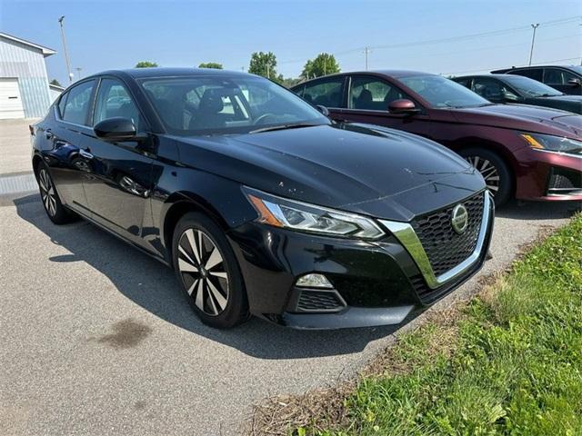 used 2022 Nissan Altima car, priced at $19,000