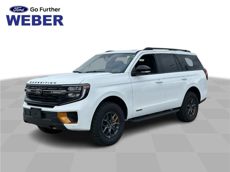 new 2025 Ford Expedition car, priced at $77,984